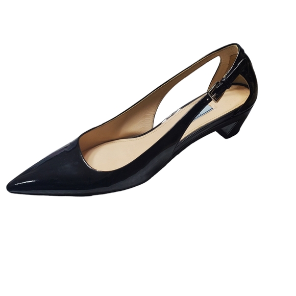 PRADA PATENT LEATHER POINTY PUMPS SIZE 38.5 - Picture 3 of 11